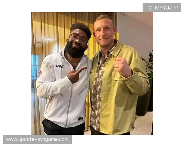 UFC运动员加强技术细节复盘，提高战术执行度