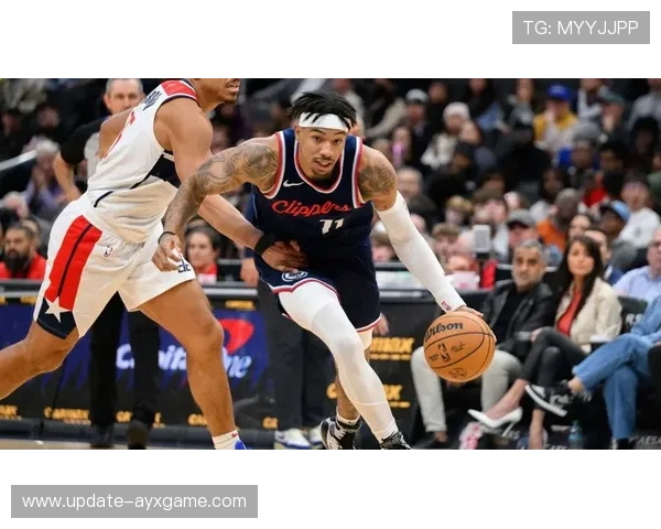 NBA快船连续抓住挡拆机会,攻势顺利推进